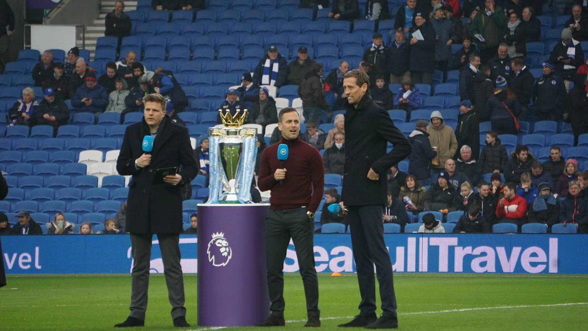 以其激烈的 以其激烈的